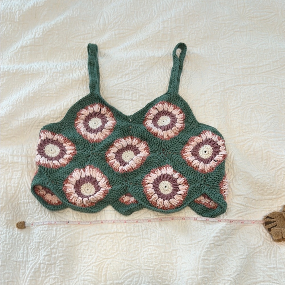 Crochet Patterned Women's crop Top